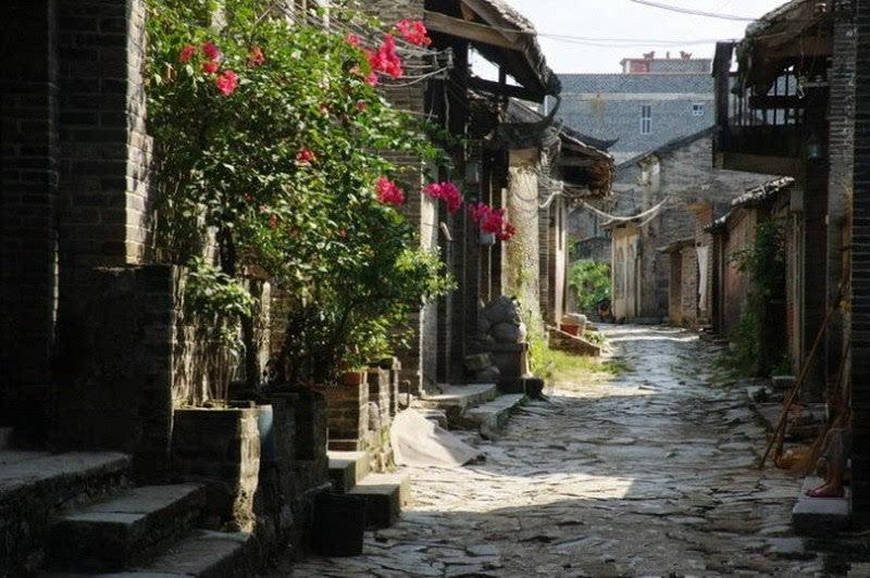“新春走基层”抒写充满生机的中国